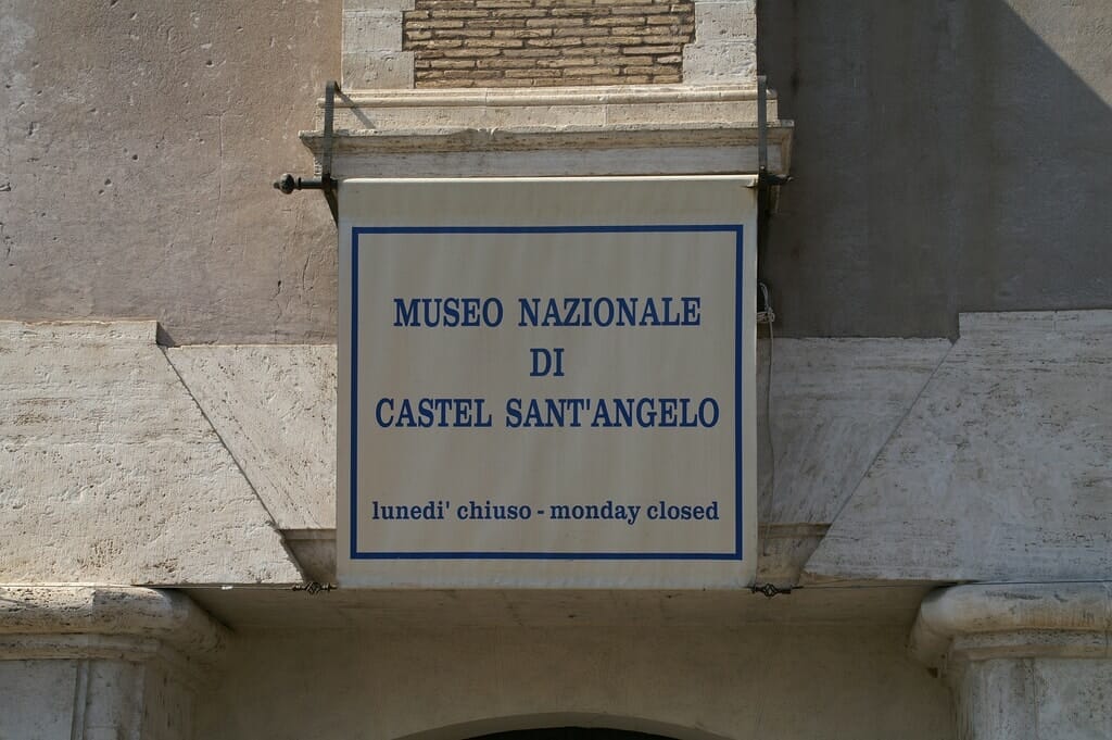 chateau saint ange pancarte