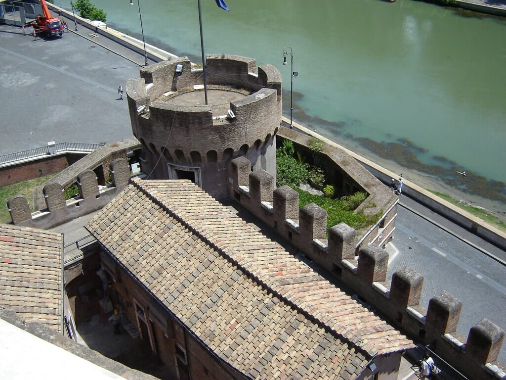 chateau saint ange tour