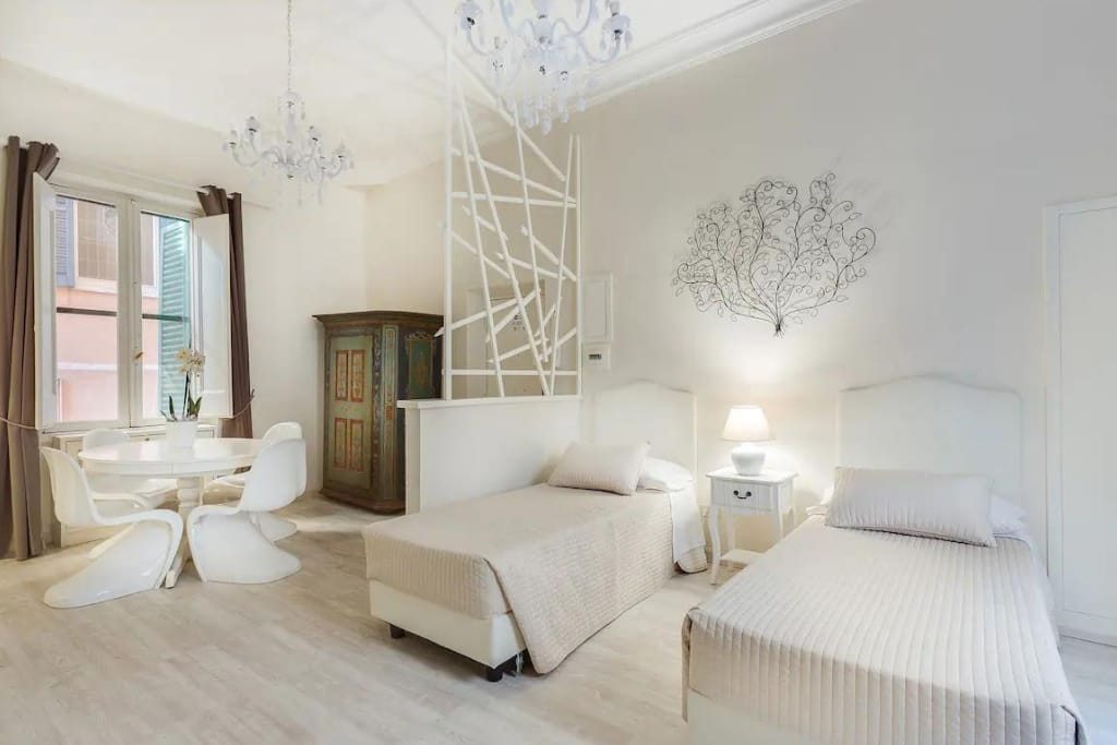 L’appartement de Giorgio (LPM apartment 4 fontaine de trevi barberini)