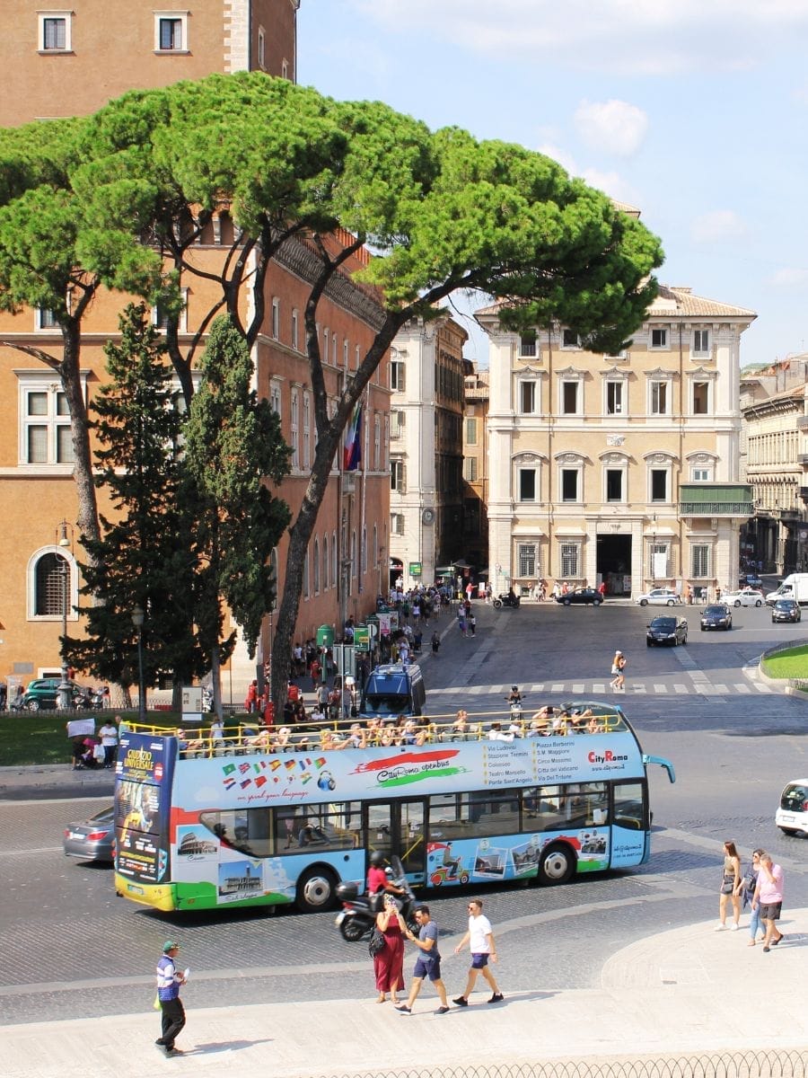 Bus 247 Rome Bus Touristique à Rome : Comparatif Meilleurs Bus Hop-On Hop-Off (Prix ...