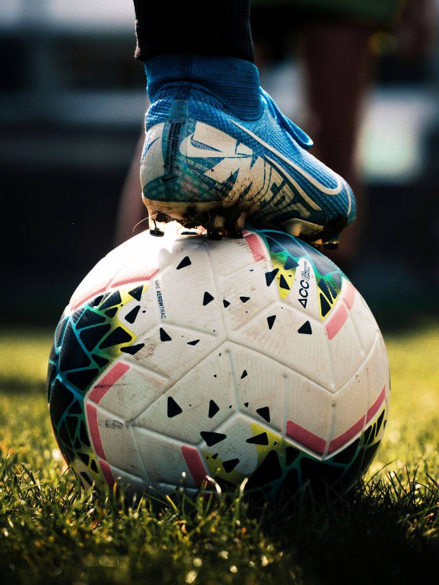 Conseils pratiques pour vivre une expérience de match de football à Rome réussie