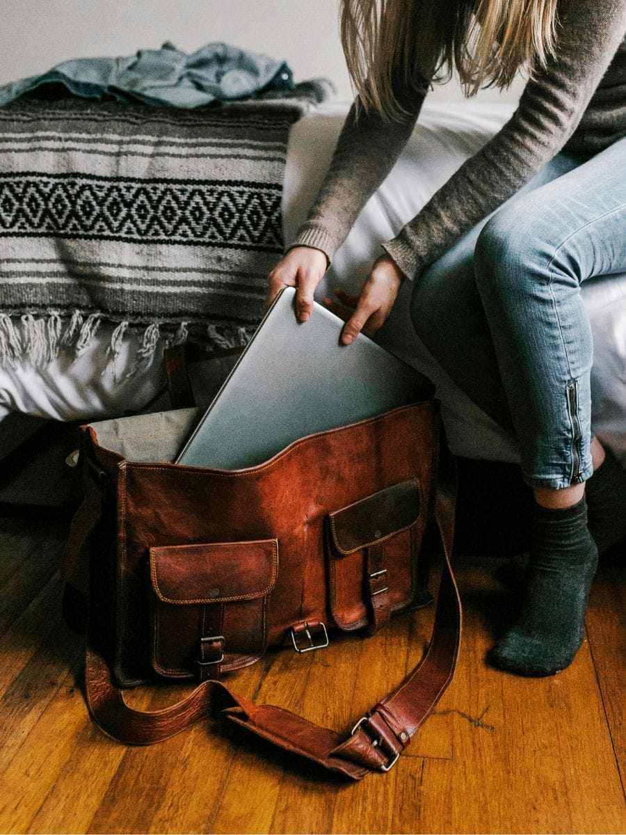 Accessoires malins à glisser dans ta valise pour Rome