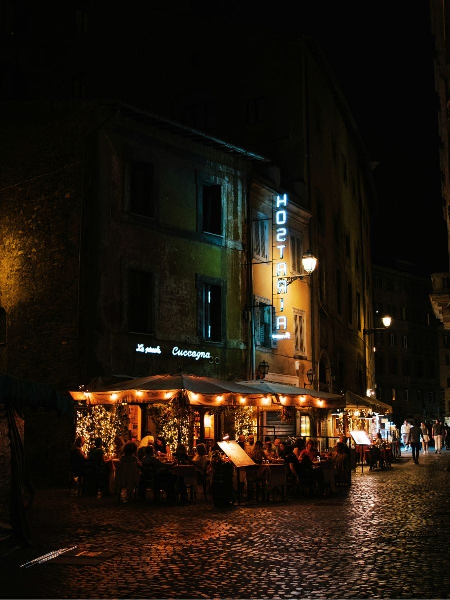 Bars à vins et enotecas pour les amateurs de vin que veulent sortir à Rome