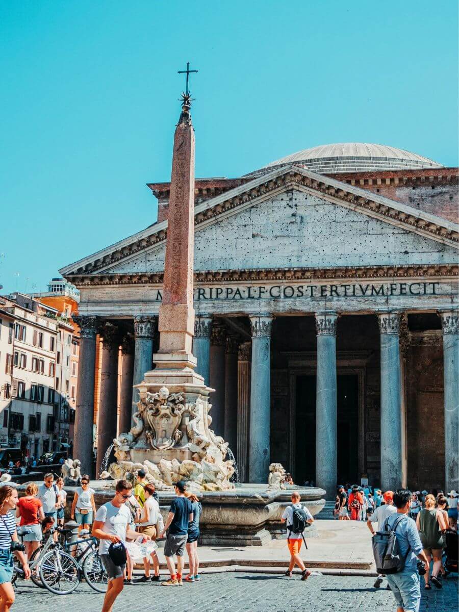 Fontaine Rome du Panthéon – Piazza della Rotonda